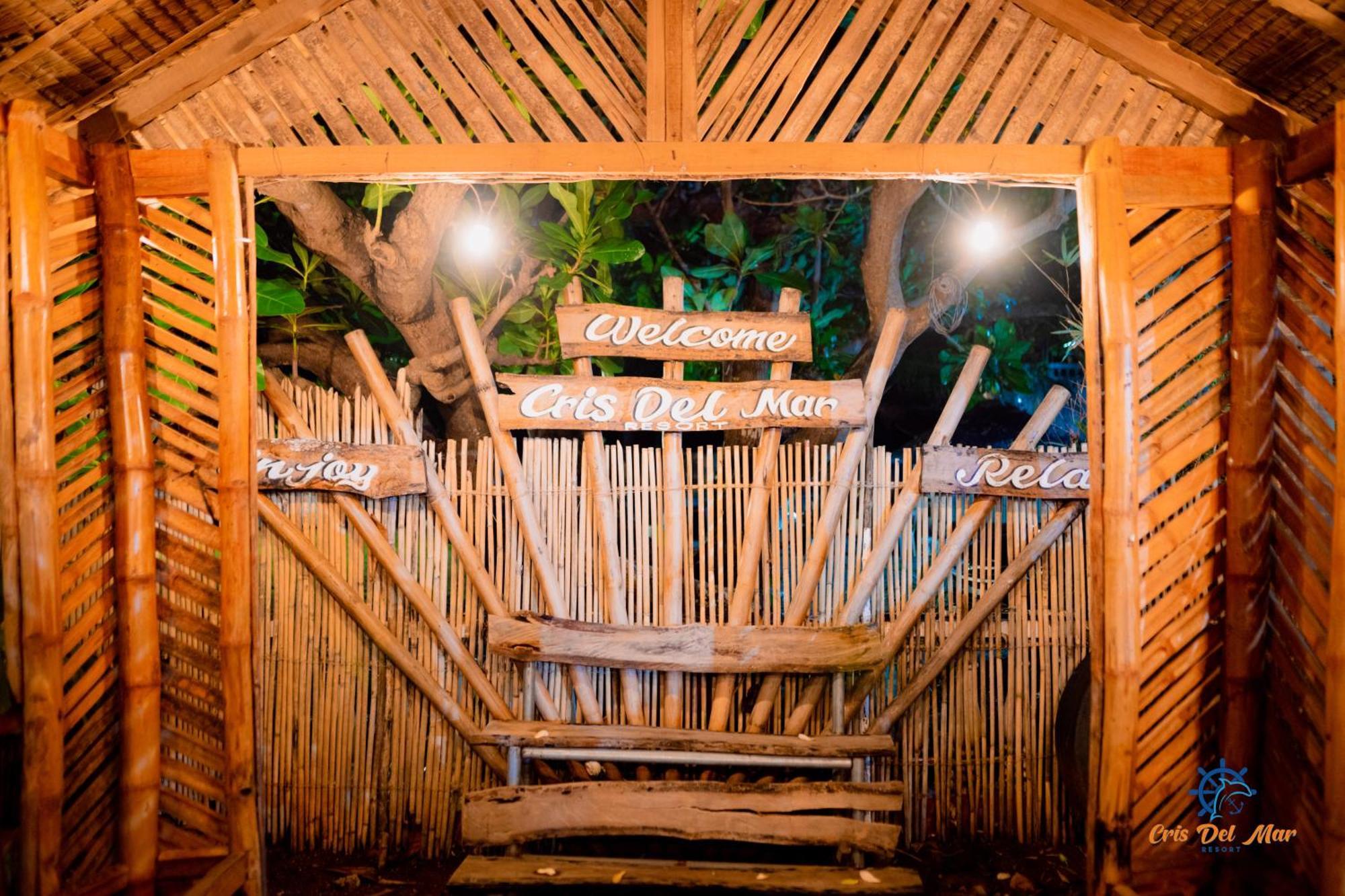 Cris Del Mar Resort Bolinao Dış mekan fotoğraf