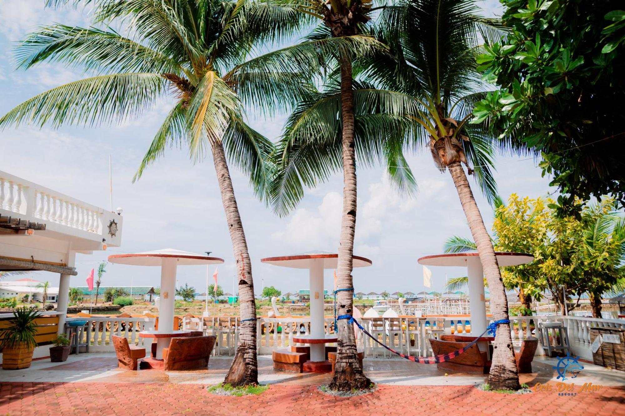 Cris Del Mar Resort Bolinao Dış mekan fotoğraf
